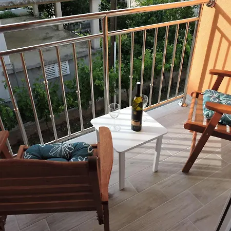 With Parking Space Biograd Na Moru, Biograd - 16561 Apartment *